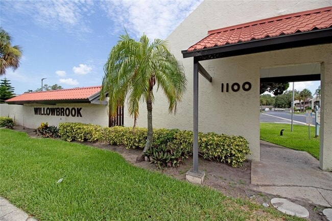 Photo - 1100 E Bay Dr Unit 104