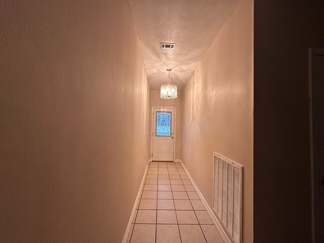 Photo - 1233 Port Arthur Terrace