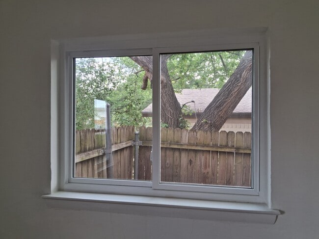 Photo - 207 Arnett Dr Unidad 2 Bedroom 2 Bathroom