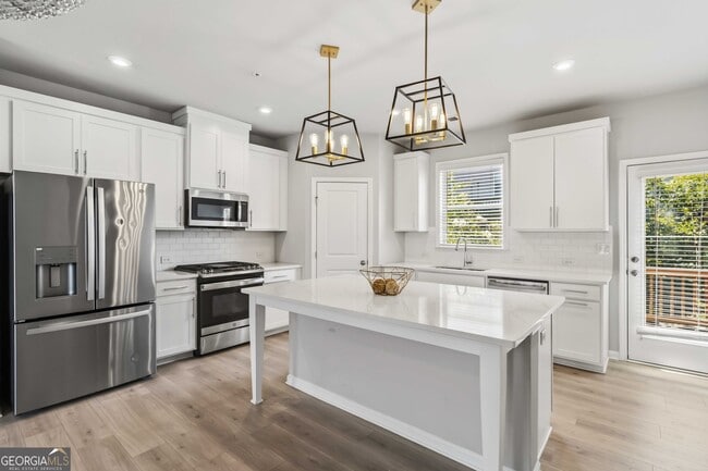 Photo - 6504 Brooklake Ct SE