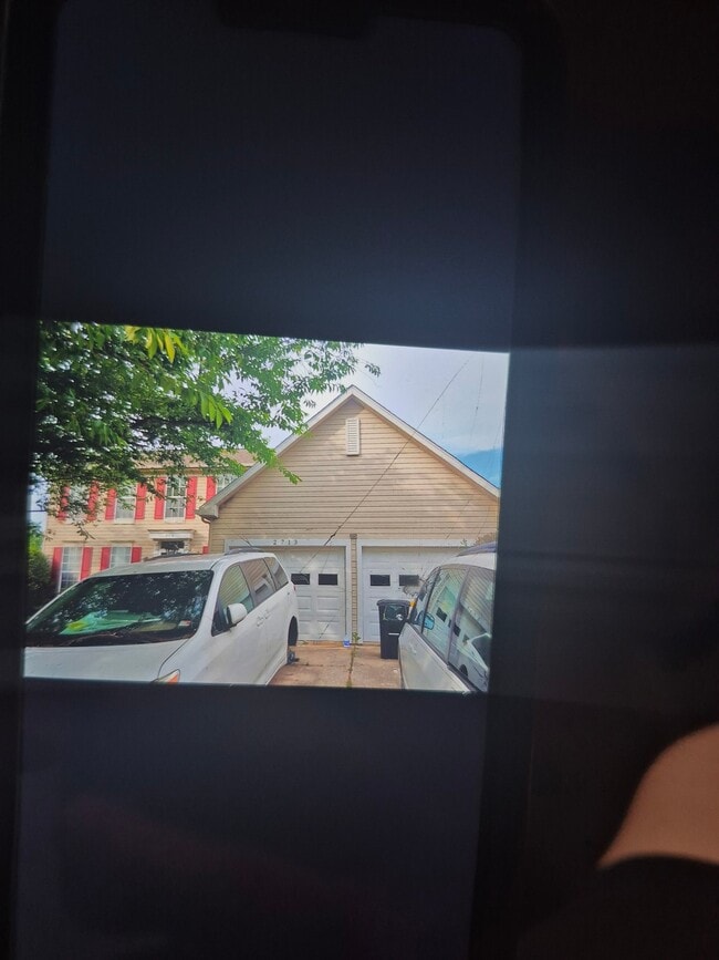 Building Photo - 2713 Verdis Ln