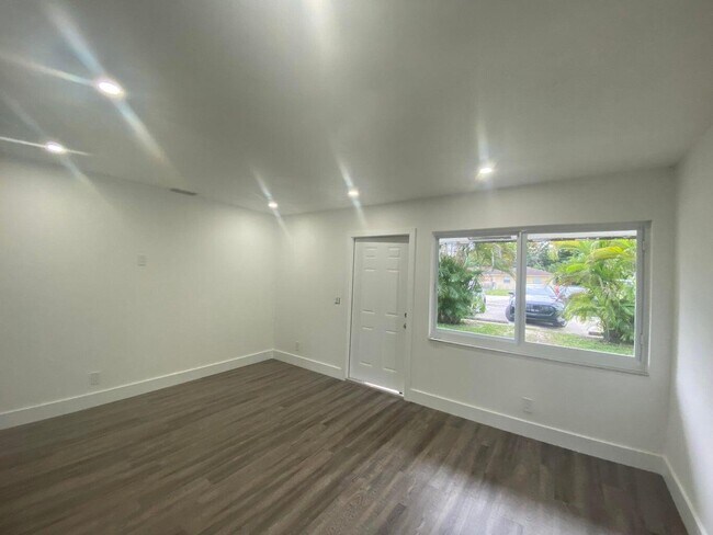 Photo - 4683 Hairland Dr