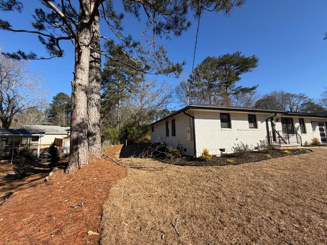 3022 Wilson Rd
