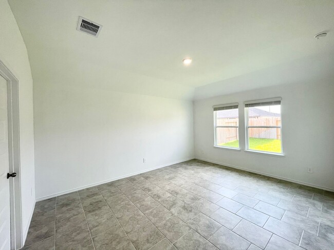 Building Photo - 7515 Cattle Walker Ct