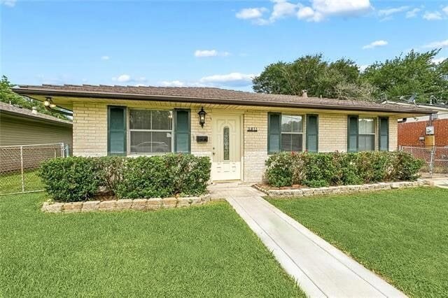 Building Photo - 3611 Arizona Ave