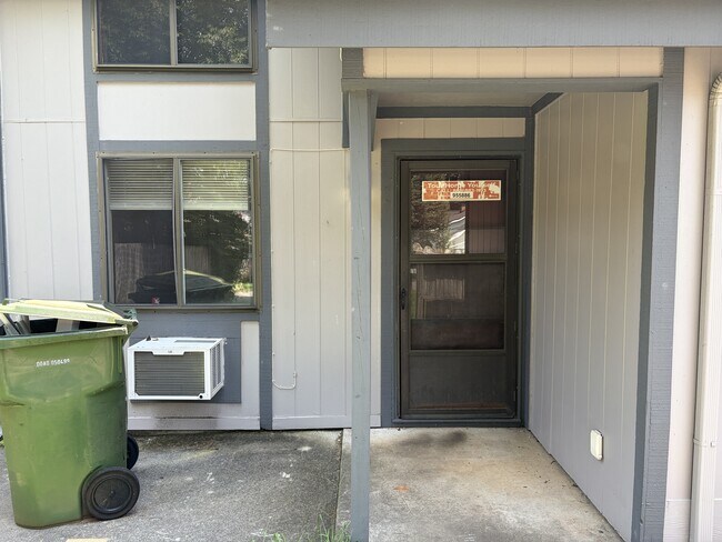 1422 Humes Ave NE Unit A