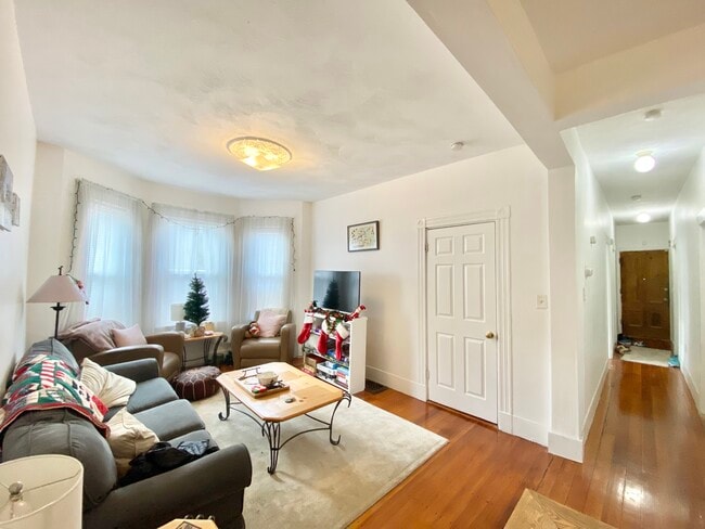 Photo - 7 Cherokee St Unit 1