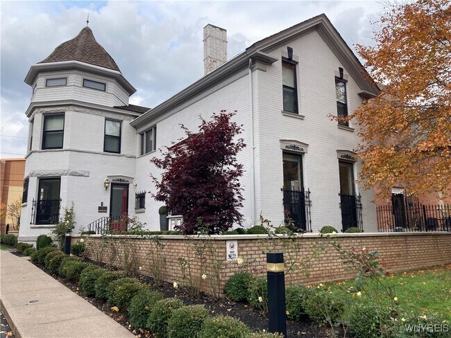 Building Photo - 61 Johnson Park