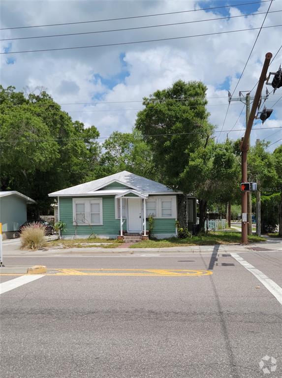 Building Photo - 1775 Fruitville Rd Rental