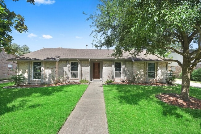 Photo - 1726 Ashford Hollow Ln