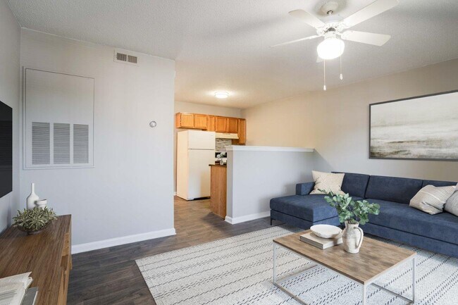 Alexander Station Apartment Homes