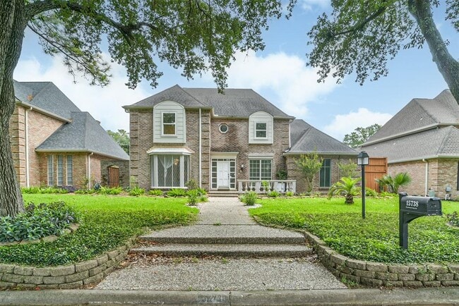 Photo - 15738 Fleetwood Oaks Dr House