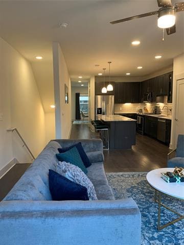 Photo - 5613 Belmont Ave