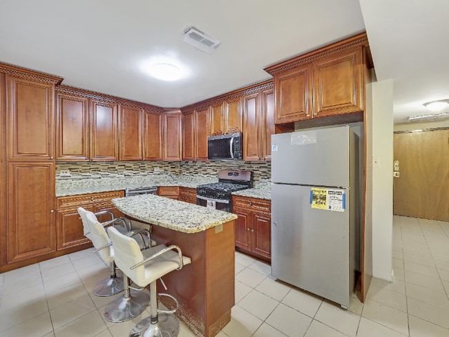 Photo - 4942 N Sheridan Rd Unidad 4