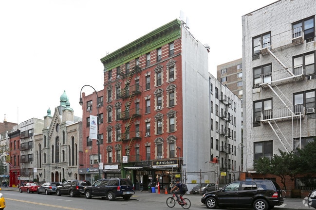 Building Photo - 328-330 E 14th St Rental