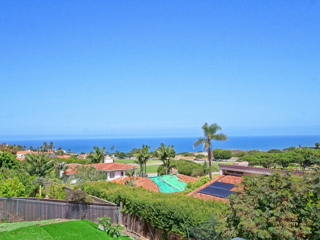 Santa Monica day and night views from all key rooms