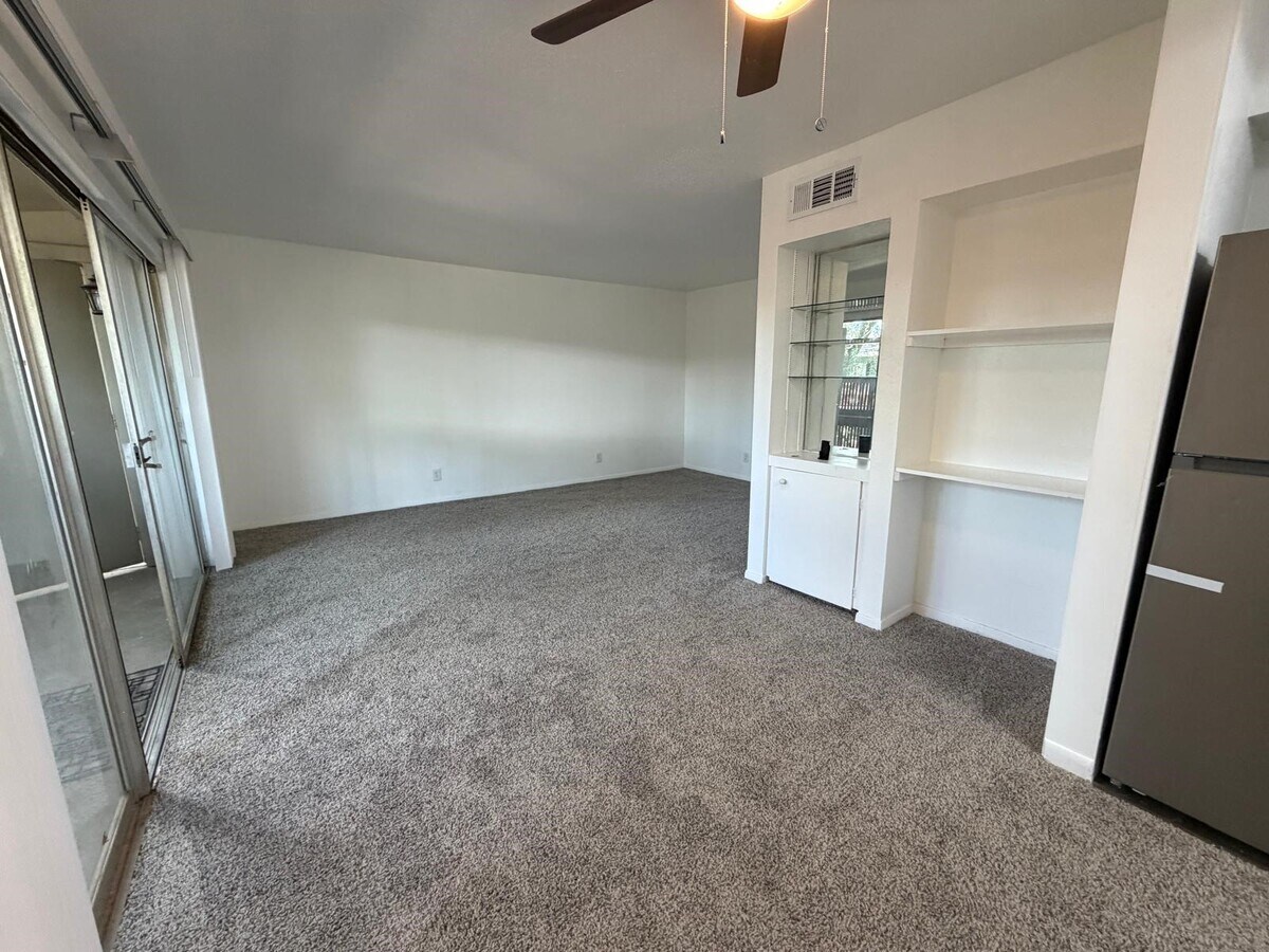 Photo - 3944 W Alabama St Unit 6