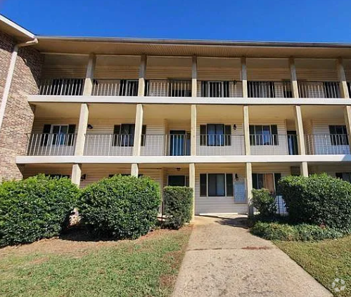 Building Photo - 1208 Bush River Rd Rental