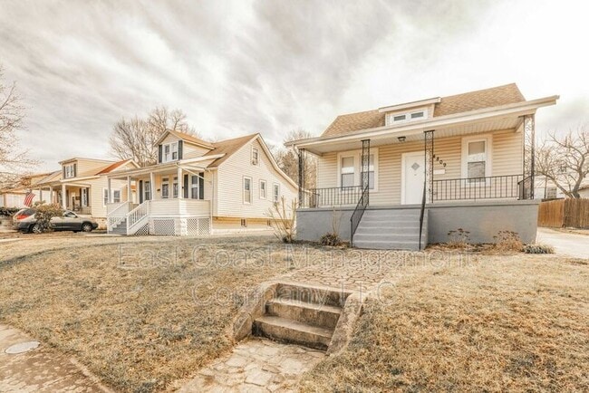 Photo - 4809 Arabia Ave