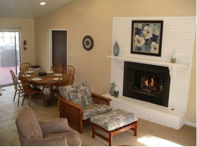 Long term furnished rental - Long term furnished rental