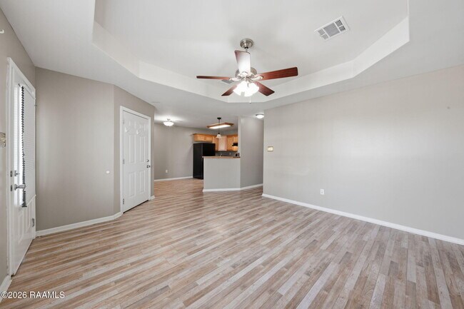 Photo - 1422 Southport Blvd