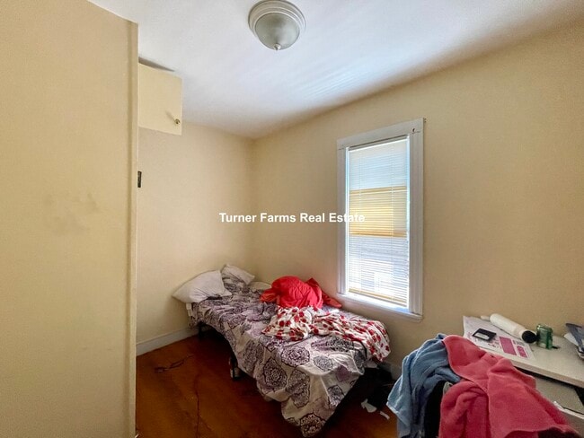 Photo - 49 Beech Glen St Unidad 3