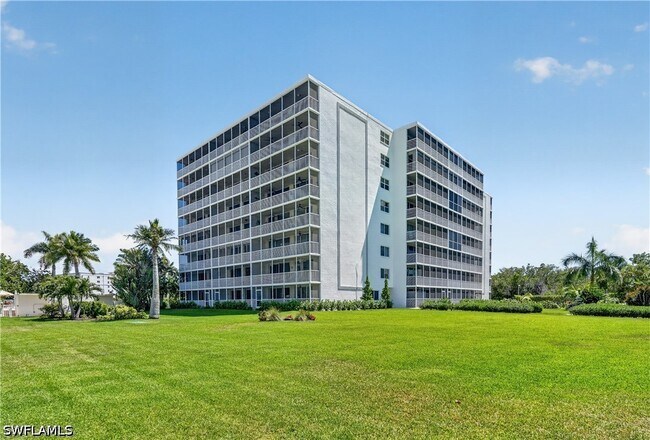 Photo - 5 Bluebill Ave Unit 209