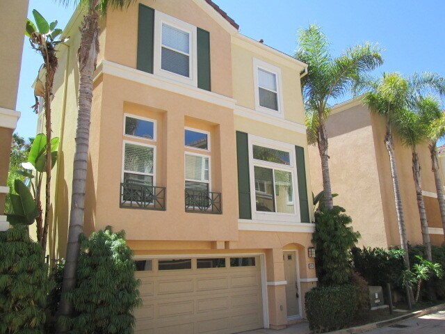 2 Story house in Antares Community - 2 Story house in Antares Community