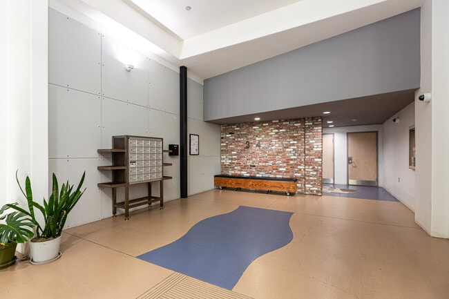 Photo - 346 1st St Unit 35A