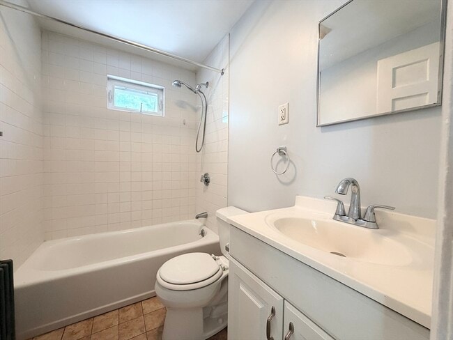 25 Brookside Rd