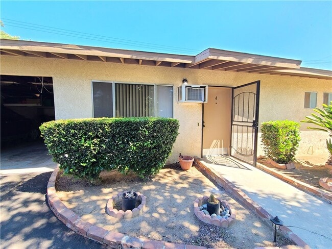 Building Photo - 12716 4th St Unit 4 Rental