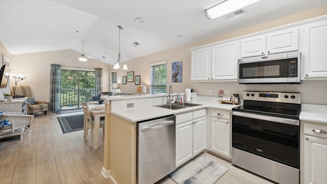 Photo - 562 Blue Stem Dr Unit ID1253496P