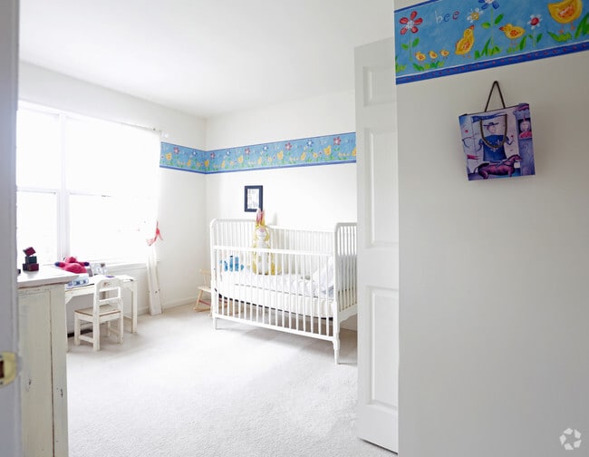 bedroom-3br - Saddle Ridge Crossing