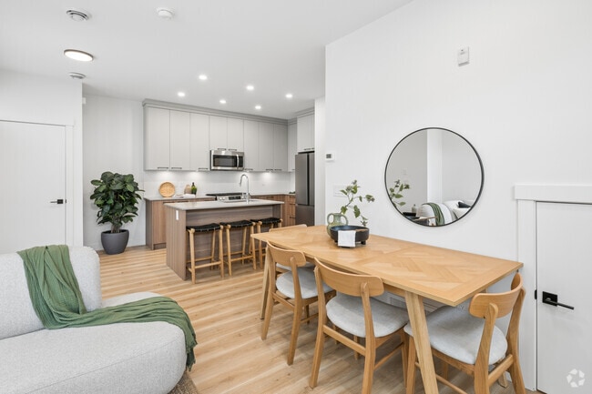3BR, 2.5BA - 1,296SF - Dining Area