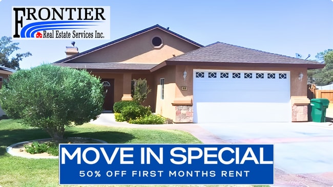 Building Photo - 1416 W Coronado Ave