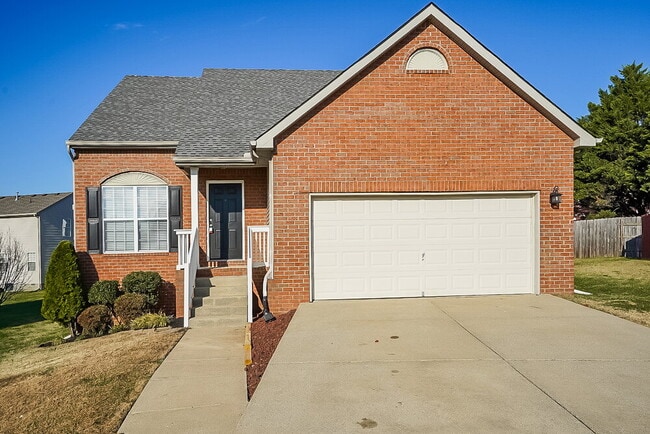 Photo - 102 Meadow Crest Ct House