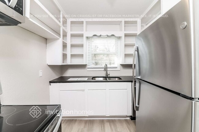 Photo - 3409 Whittier St