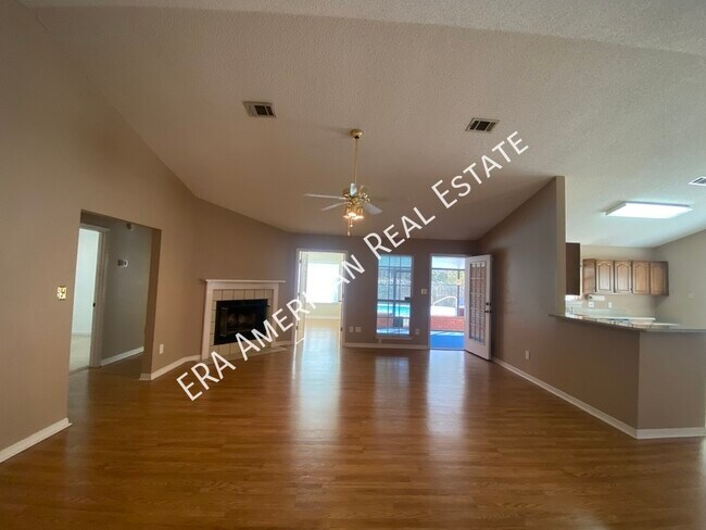 Photo - 4032 Leesway Cir