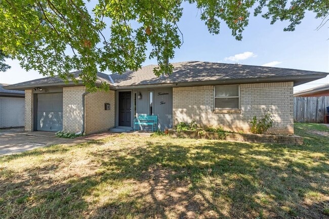 Photo - 1405 SW 77th Terrace