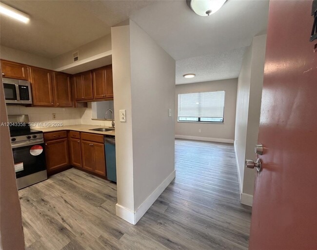 Photo - 3400 Foxcroft Rd Unit 215