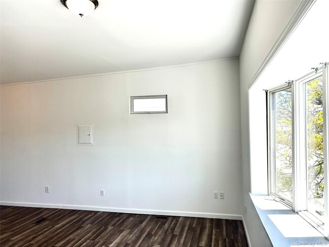 Photo - 949 W Beech St Unit UPPER