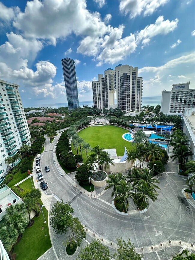 Building Photo - 19370 Collins Ave Unit 1203 Rental