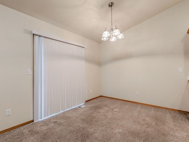 Photo - **Move-In Special** Spacious 3 bed, 2 bath...