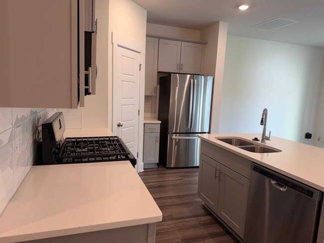 Photo - 3BR/2.5 BA Condo - City Station Townes, Greer