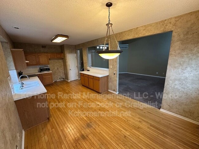 Photo - 9305 N Charlotte Ct