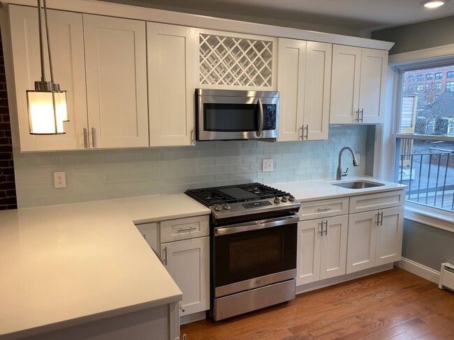 Photo - 33 Chelsea St Unit 3