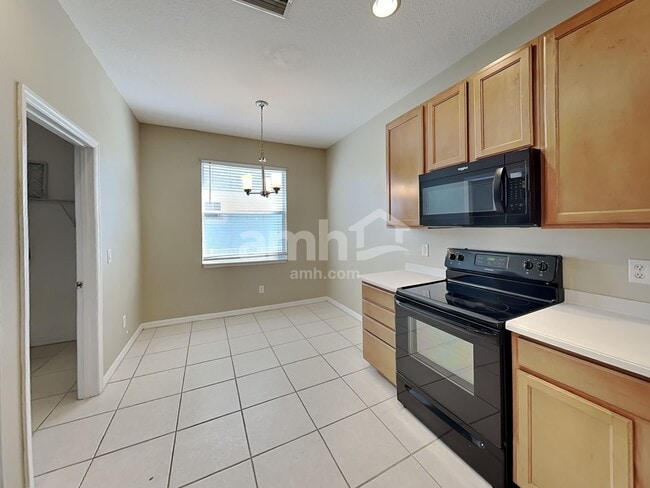 Photo - 2311 124th Dr E