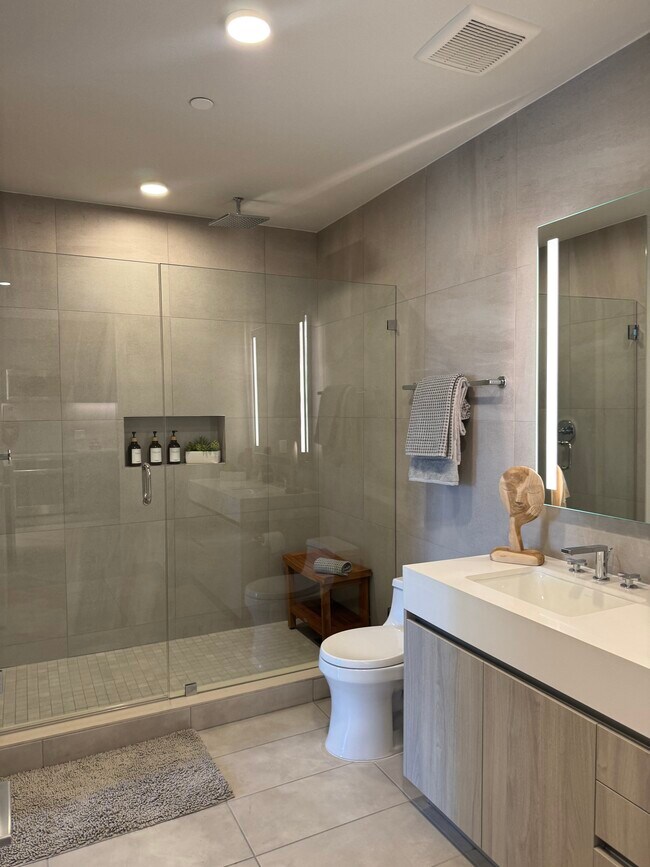 Photo - 72 NW 25th St Unit 250