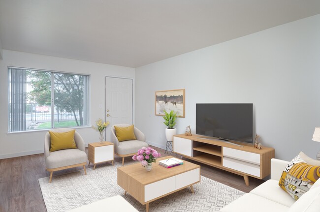 River Run Village Living Room - River Run Village Apartments