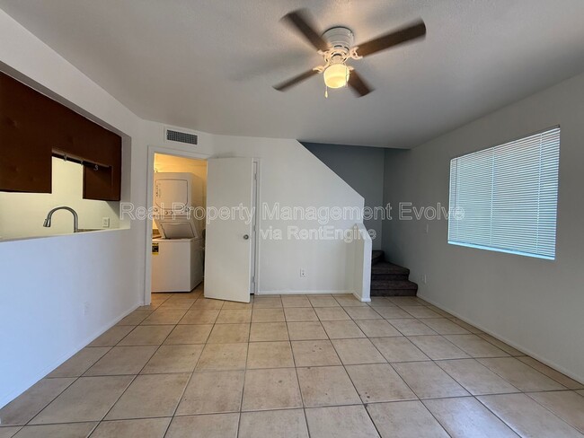 Building Photo - 8821 N 2nd St Unit B